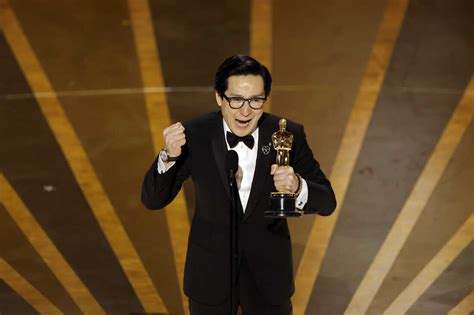 Ke Huy Quan wins supporting actor as Oscars get underway